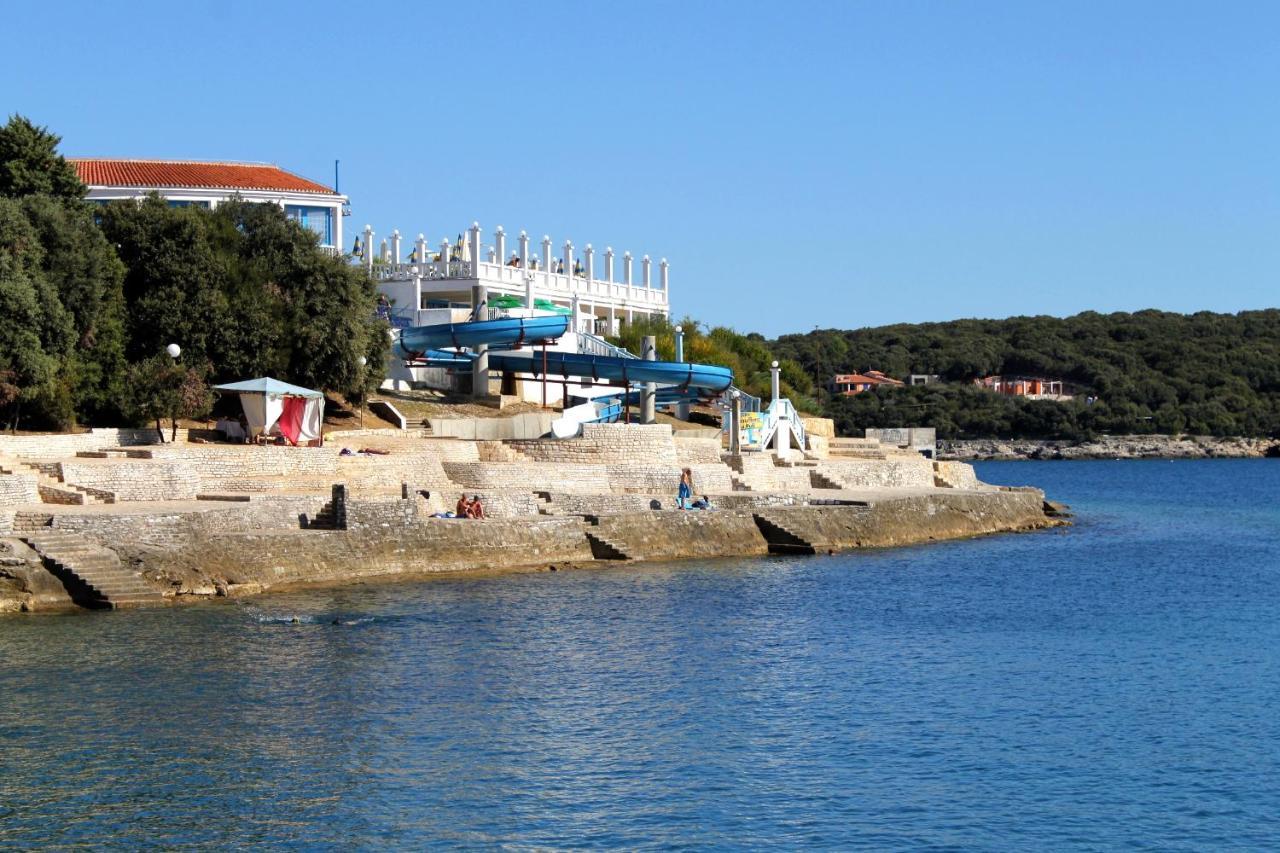 Apartments With A Parking Space Pula - 16053 Buitenkant foto
